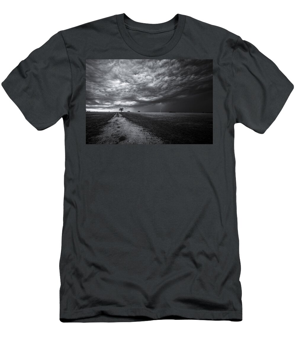 Iowa City T-Shirt featuring the photograph Approaching Storm by The Flying Photographer