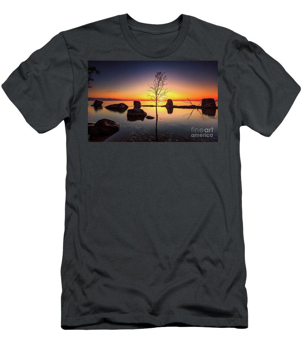 Atwater Beach T-Shirt featuring the photograph Atwater Rising by Andrew Slater