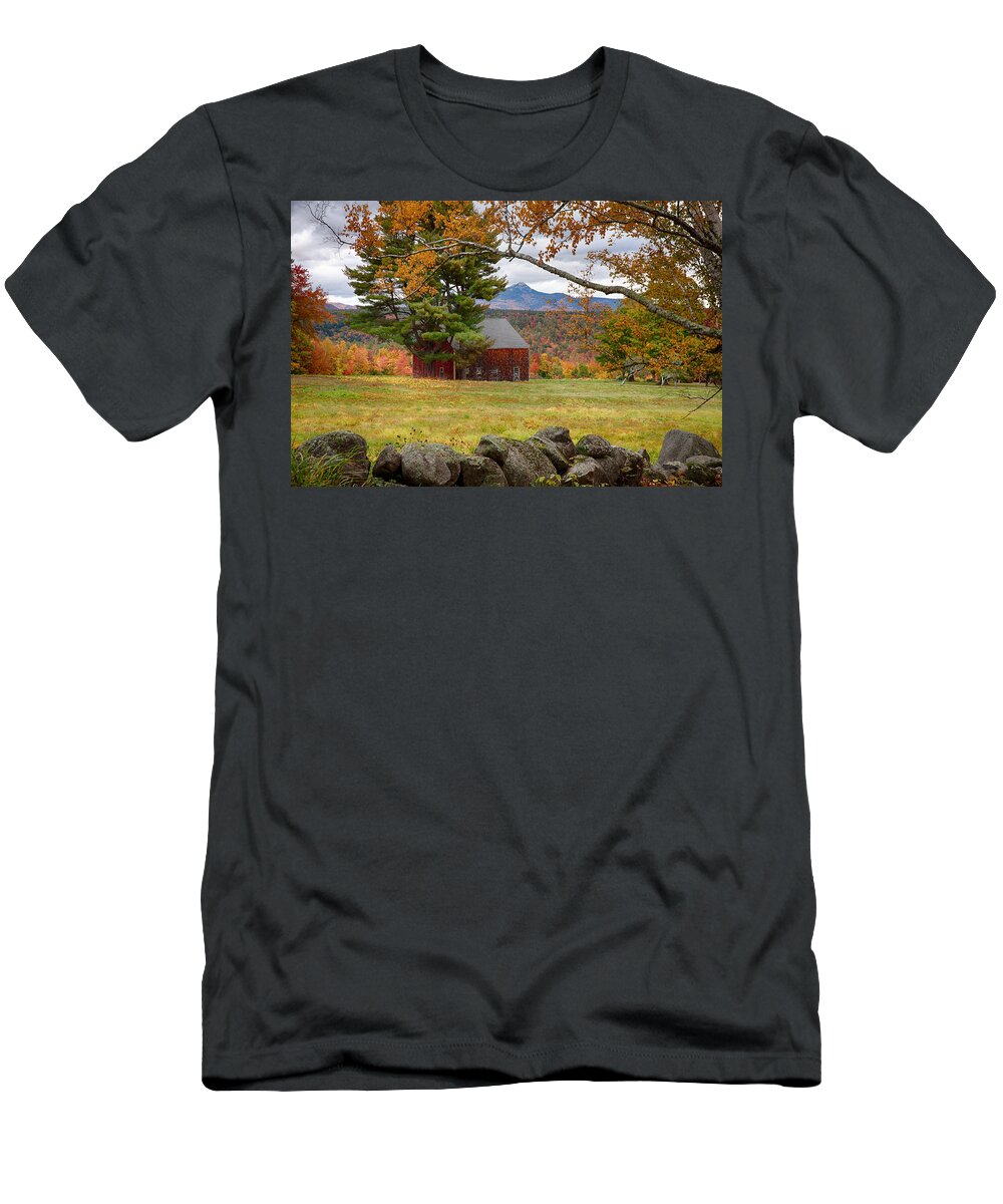 Chocorua Fall Colors T-Shirt featuring the photograph Barn number two by Jeff Folger