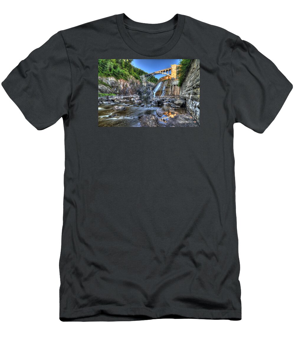 Croton Dam T-Shirt featuring the photograph Below the Dam by Rick Kuperberg Sr