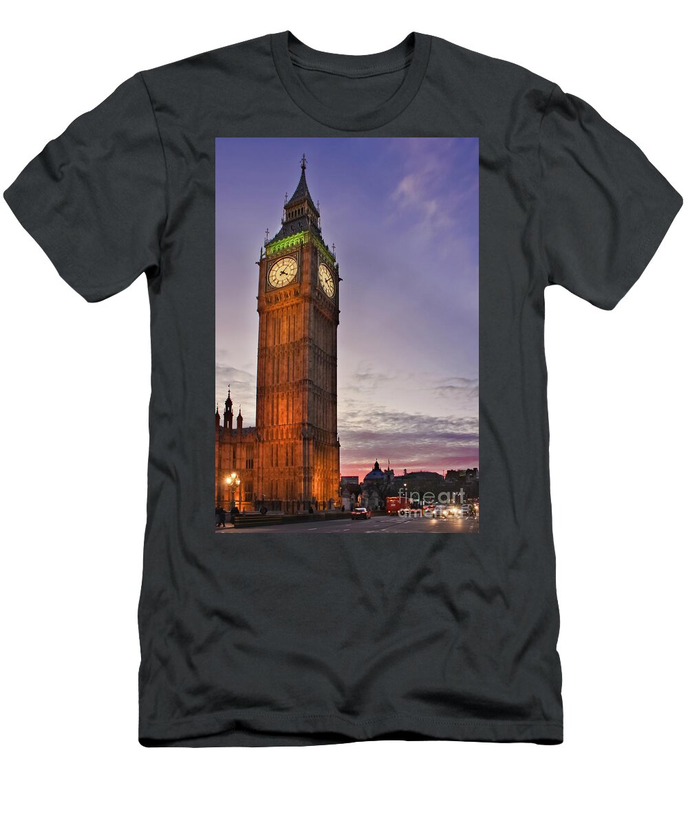Big Ben T-Shirt featuring the photograph Big Ben Twilight in London by Terri Waters