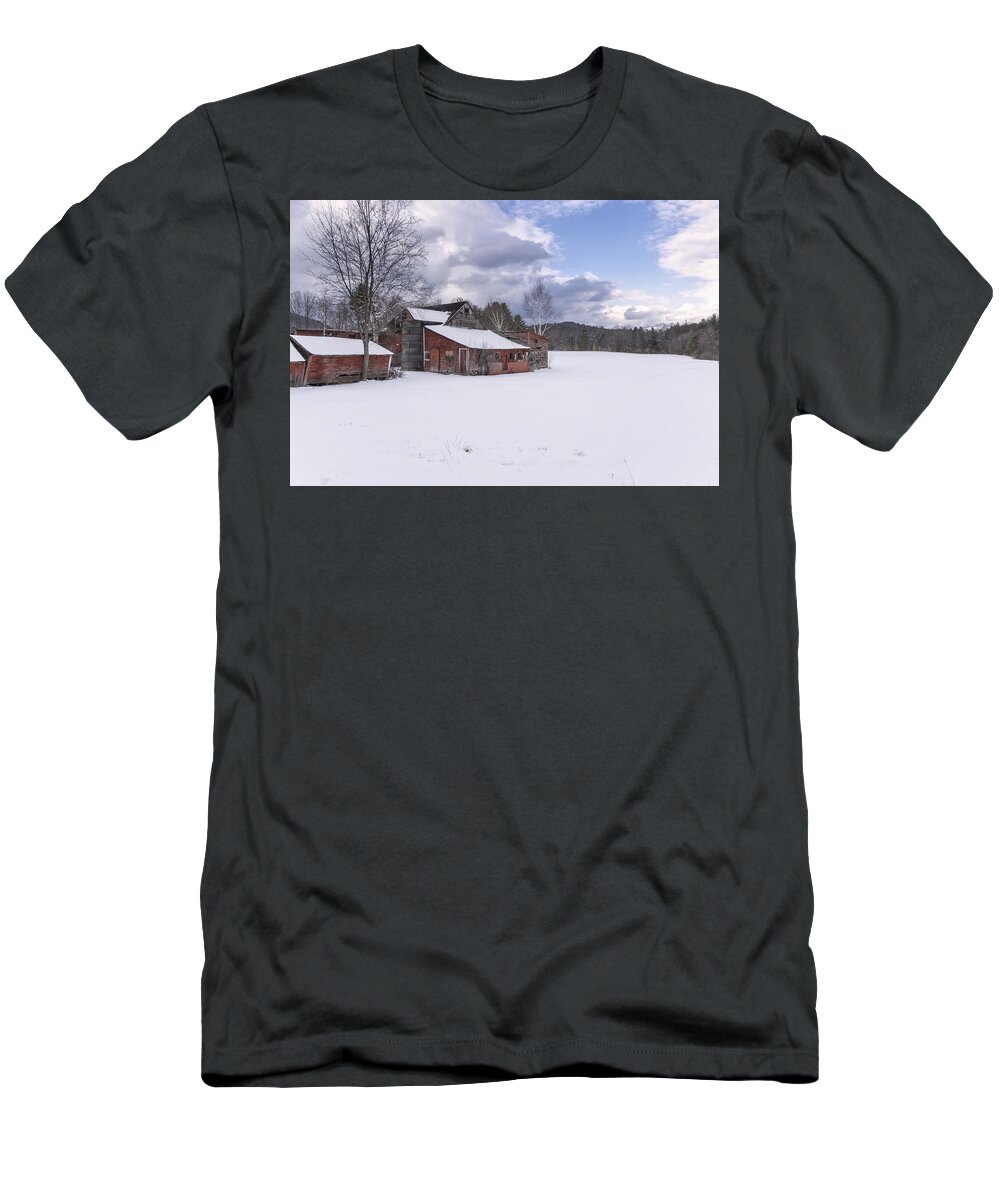 Williamsville Vermont T-Shirt featuring the photograph Brookline Winter by Tom Singleton