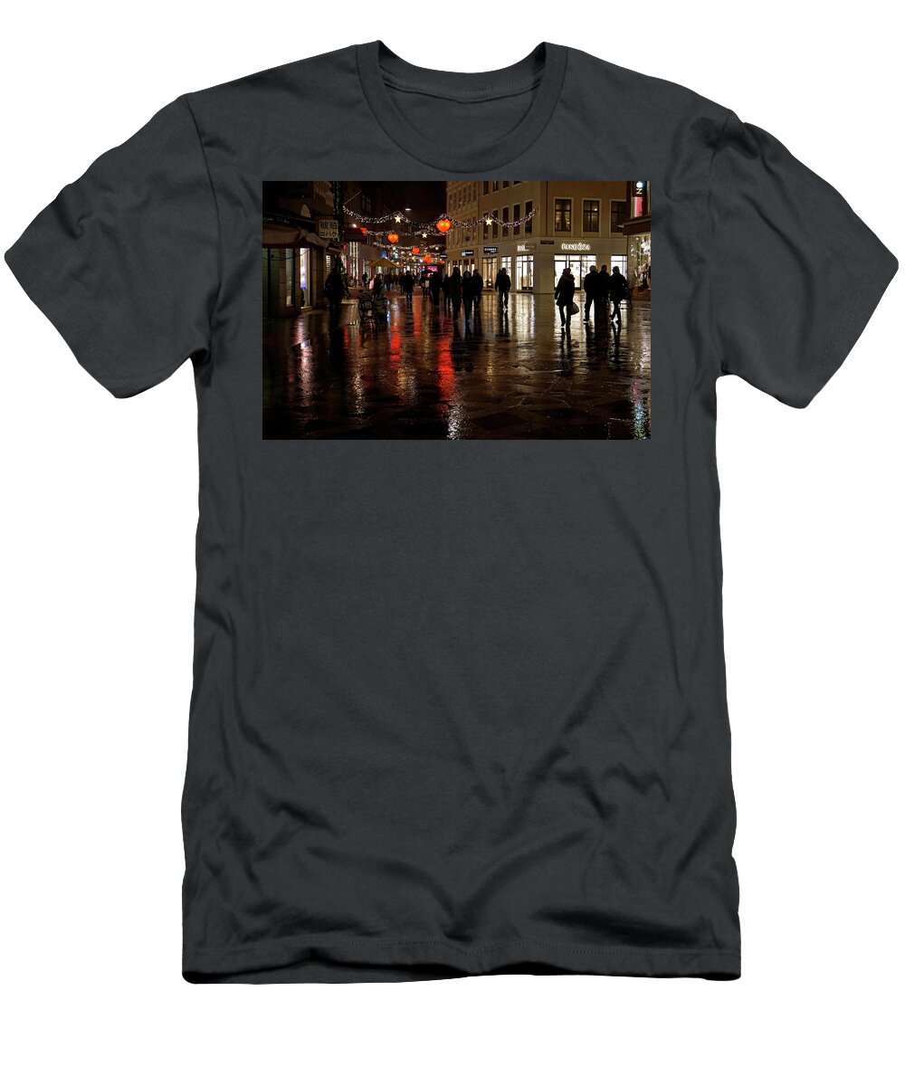 Christmas T-Shirt featuring the photograph Christmas Shopping by Inge Riis McDonald