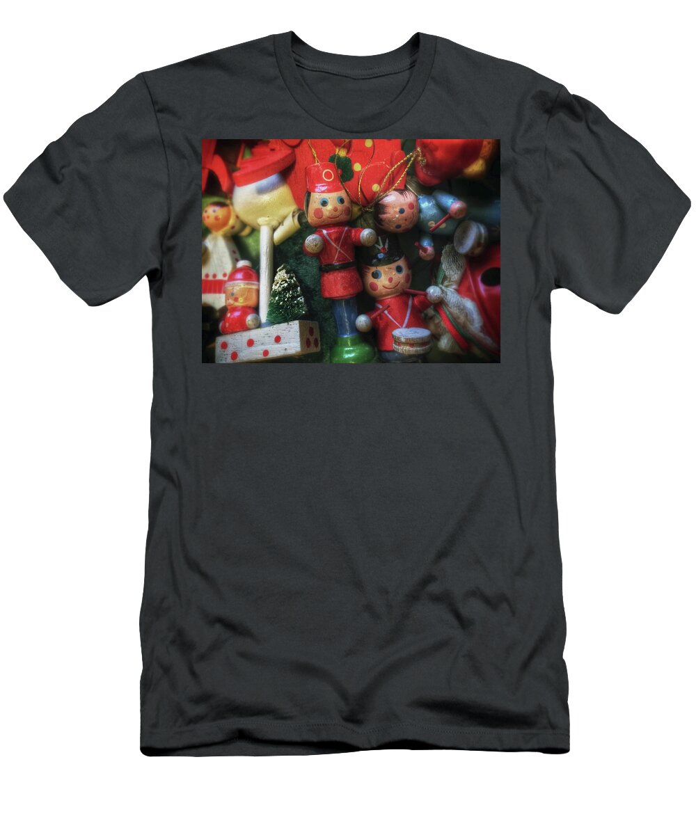 Iphoneography T-Shirt featuring the photograph Christmas Trio by Bill Owen