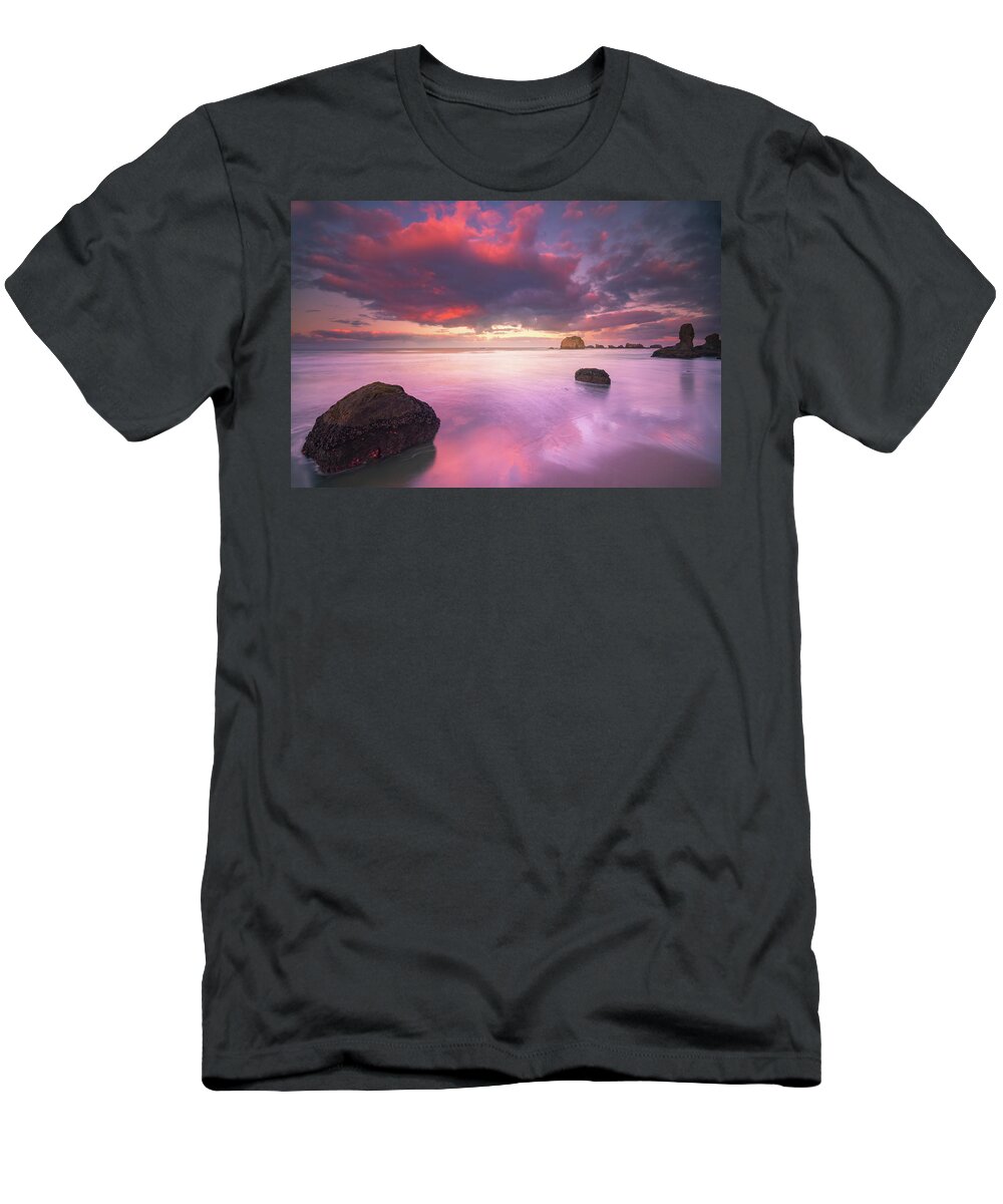 Oregon T-Shirt featuring the photograph Colorful Morning Clouds At Beach by William Lee