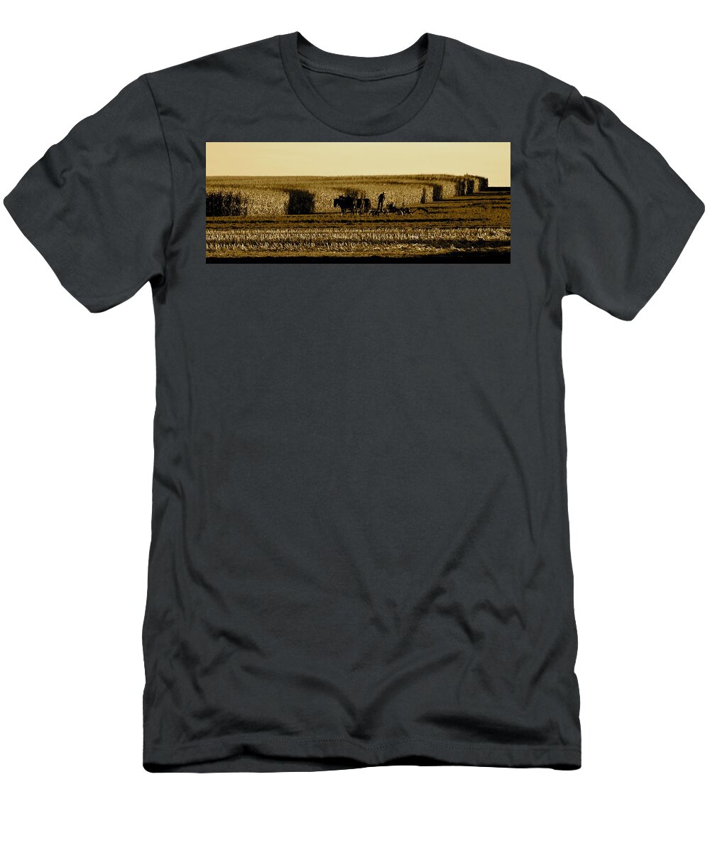 Amish T-Shirt featuring the photograph Cornfield Shadows by Tana Reiff