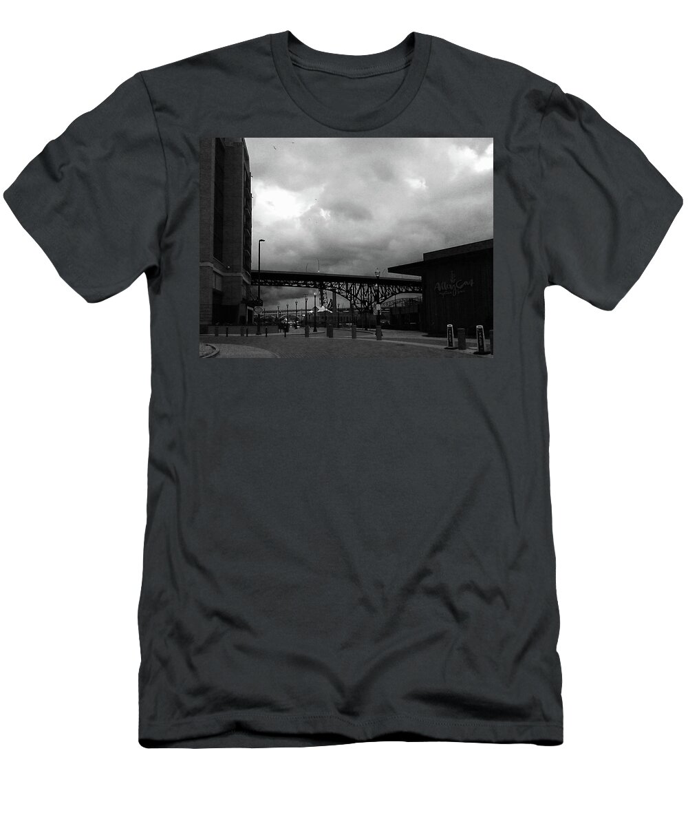 Cleveland Ohio East Bank Of The Flats T-Shirt featuring the photograph Dusk by Anitra Handley-Boyt