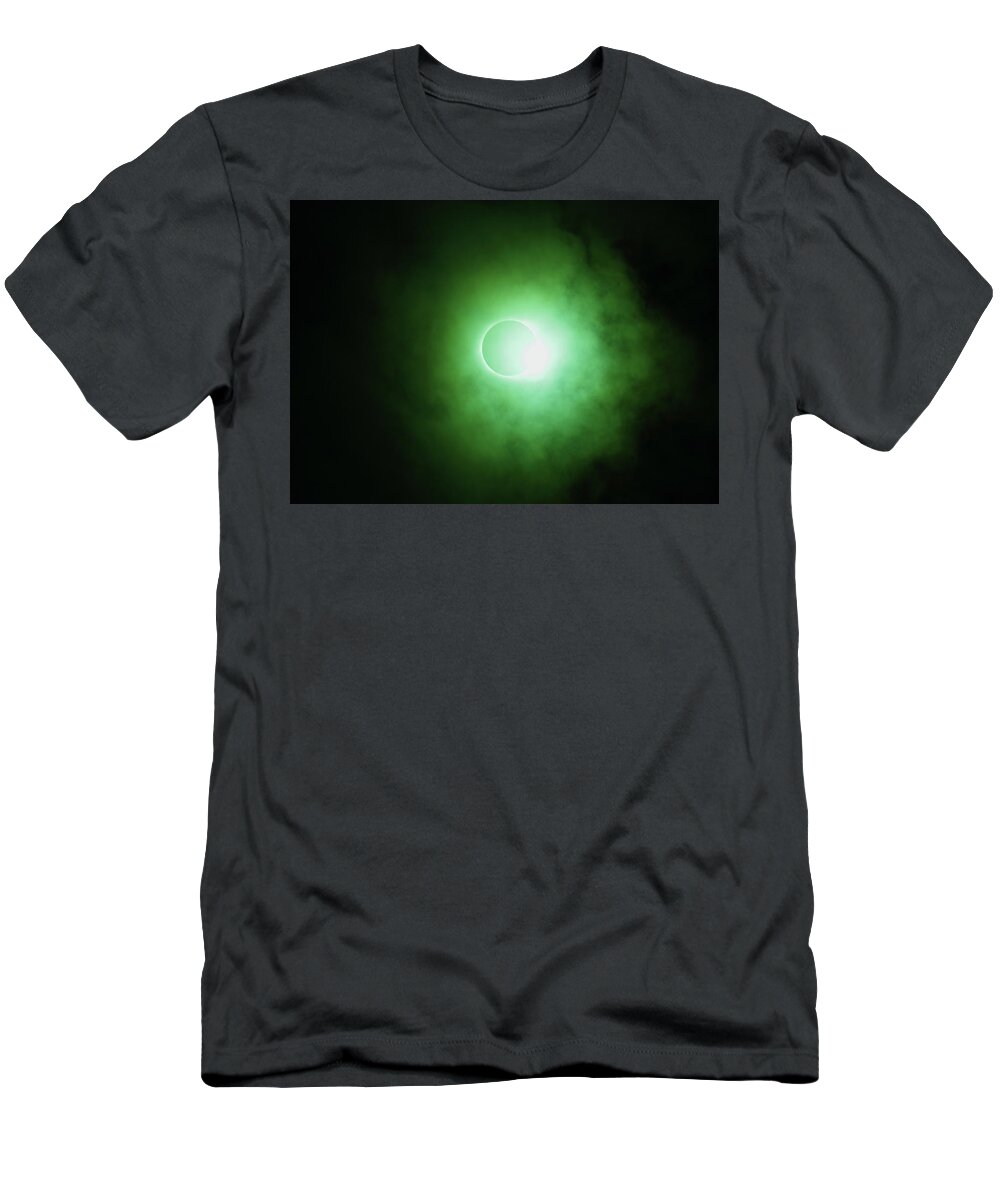 Solar Eclipse T-Shirt featuring the photograph End Of Totality by Daniel Reed