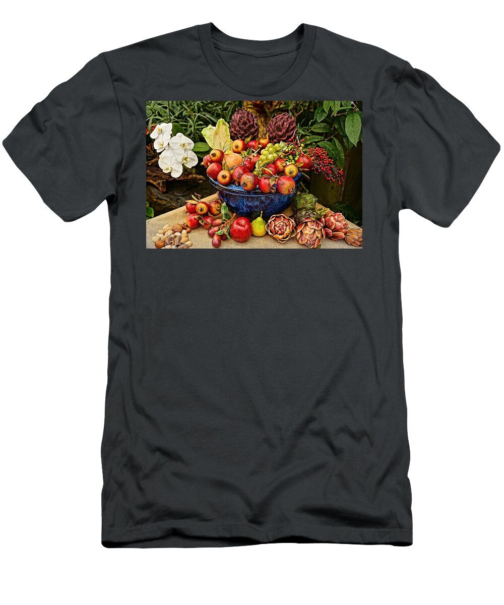  T-Shirt featuring the photograph Essentials 3 by Rodney Lee Williams