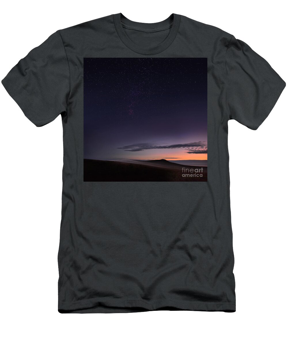 Photography By Paul Davenport T-Shirt featuring the photograph Evening mist rising on The Cronk by Paul Davenport