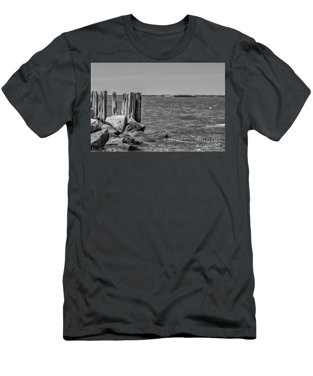 Fort Sumter T-Shirt featuring the photograph Fort Sumter Civil War Battles by Dale Powell