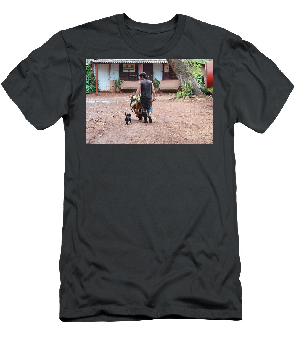 Cuba T-Shirt featuring the photograph Friends by Jim Goodman