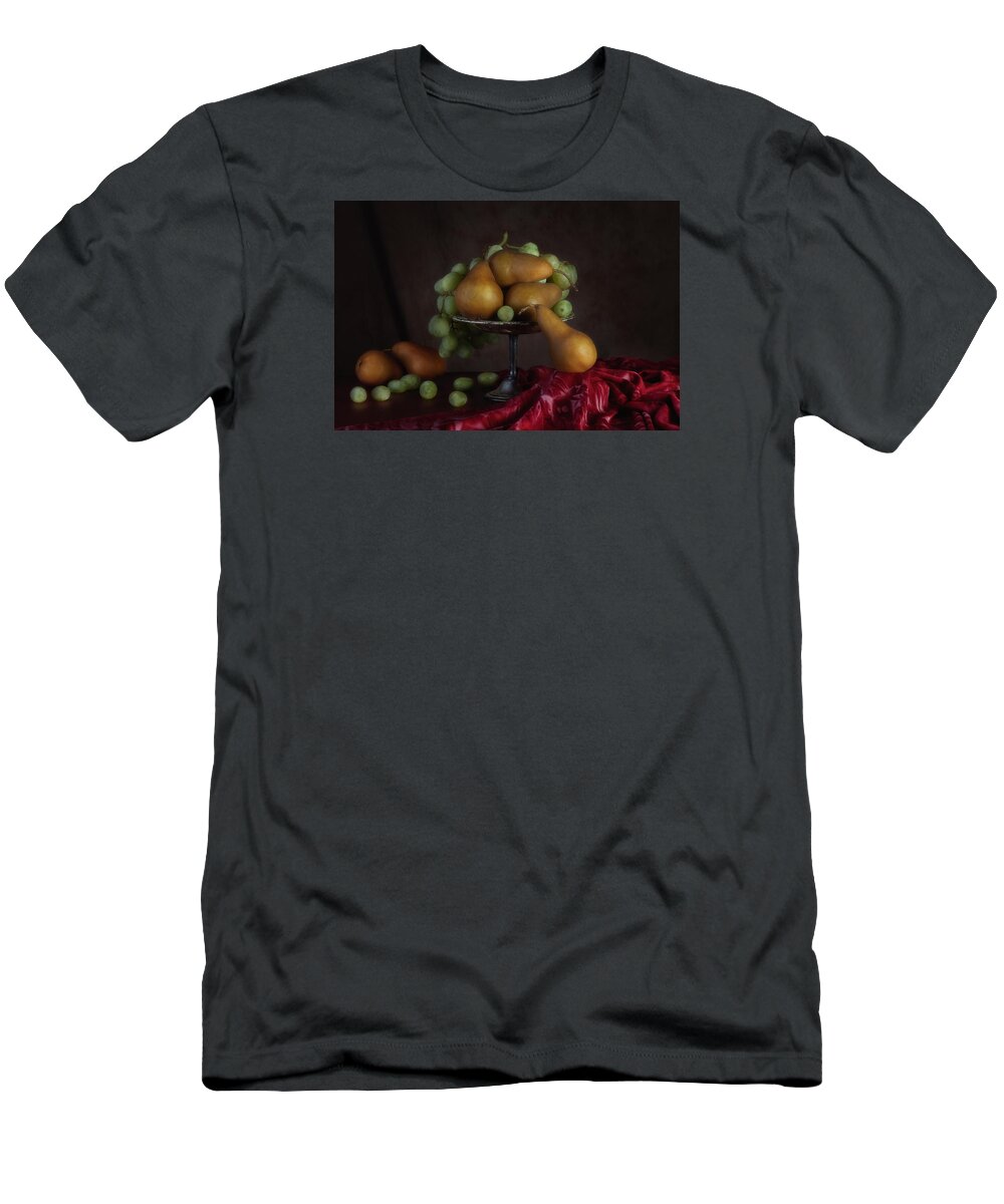 Abundance T-Shirt featuring the photograph Grapes and Pears Centerpiece by Tom Mc Nemar