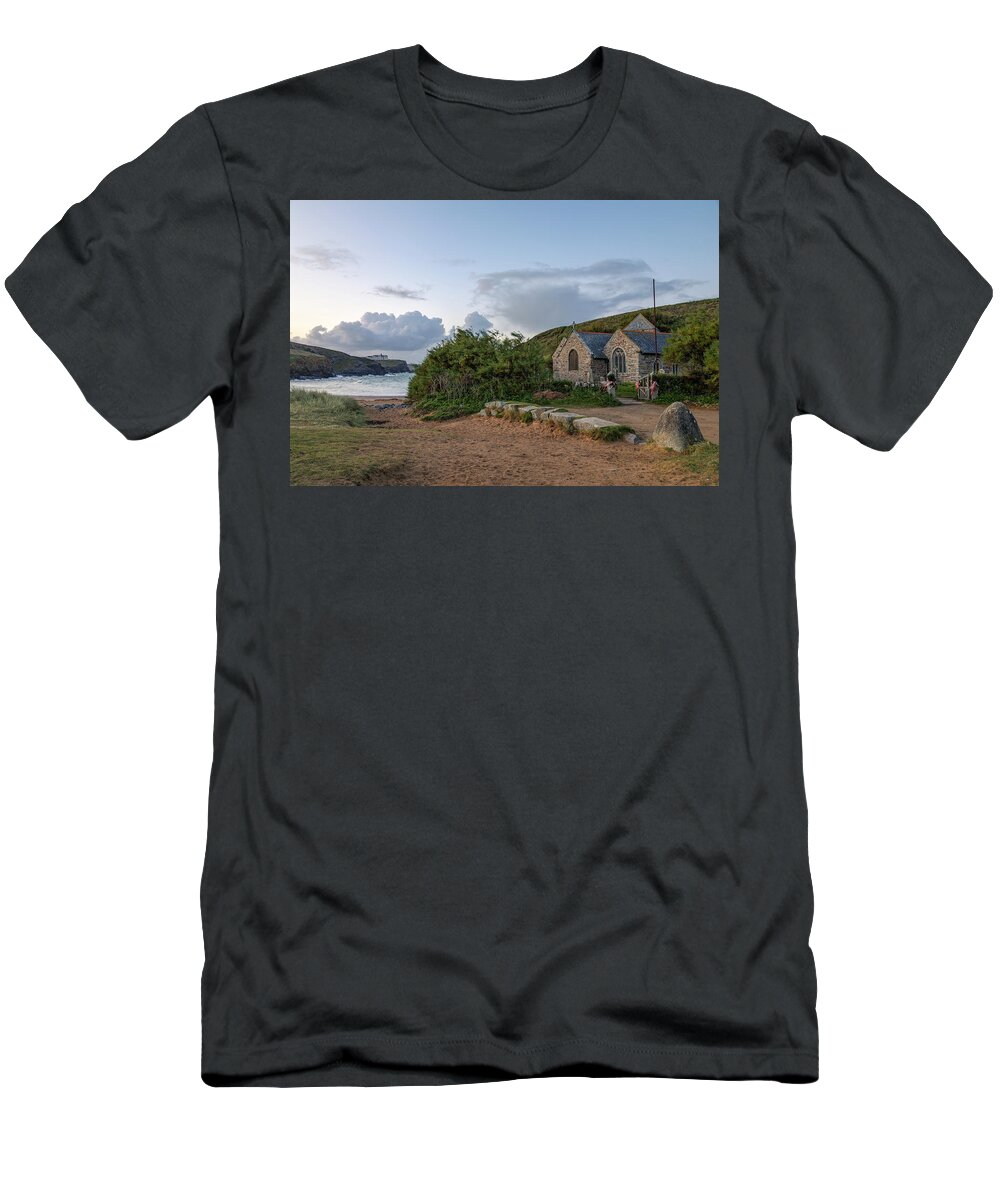 Gunwalloe Church Cove T-Shirt featuring the photograph Gunwalloe Church Cove - England by Joana Kruse