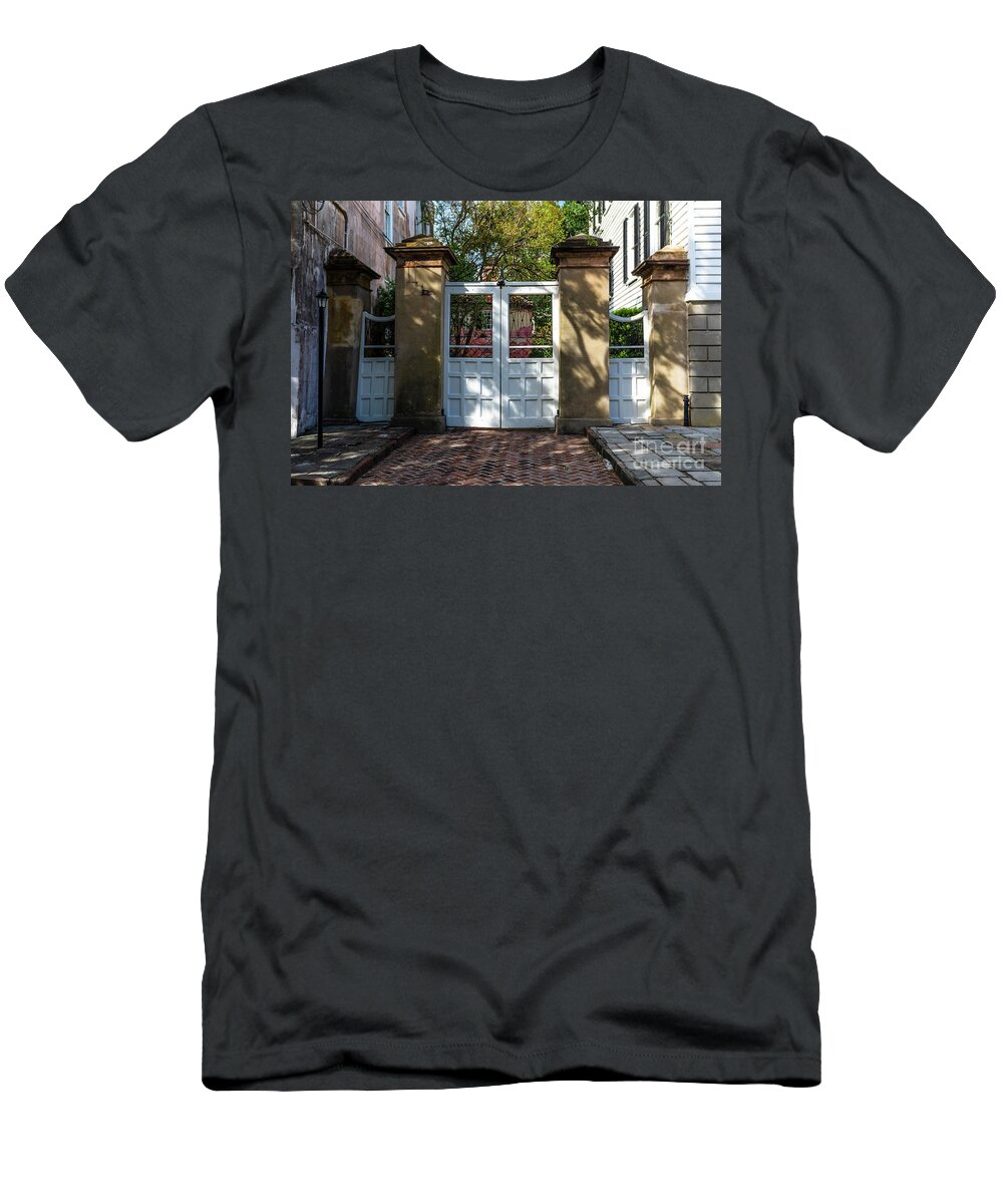 64 South Battery Street T-Shirt featuring the photograph Hidden Treasure by Dale Powell