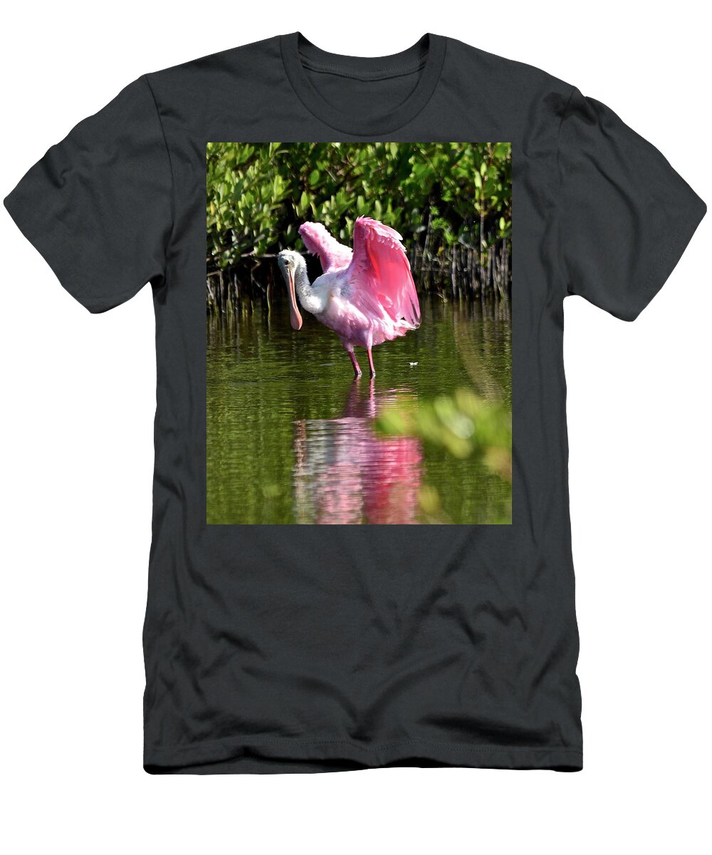 Spoonbill T-Shirt featuring the photograph I Believe I Can Fly by Carol Bradley