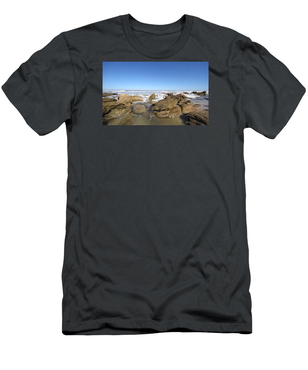 Silhouette T-Shirt featuring the photograph In the Rocks by Robert Och
