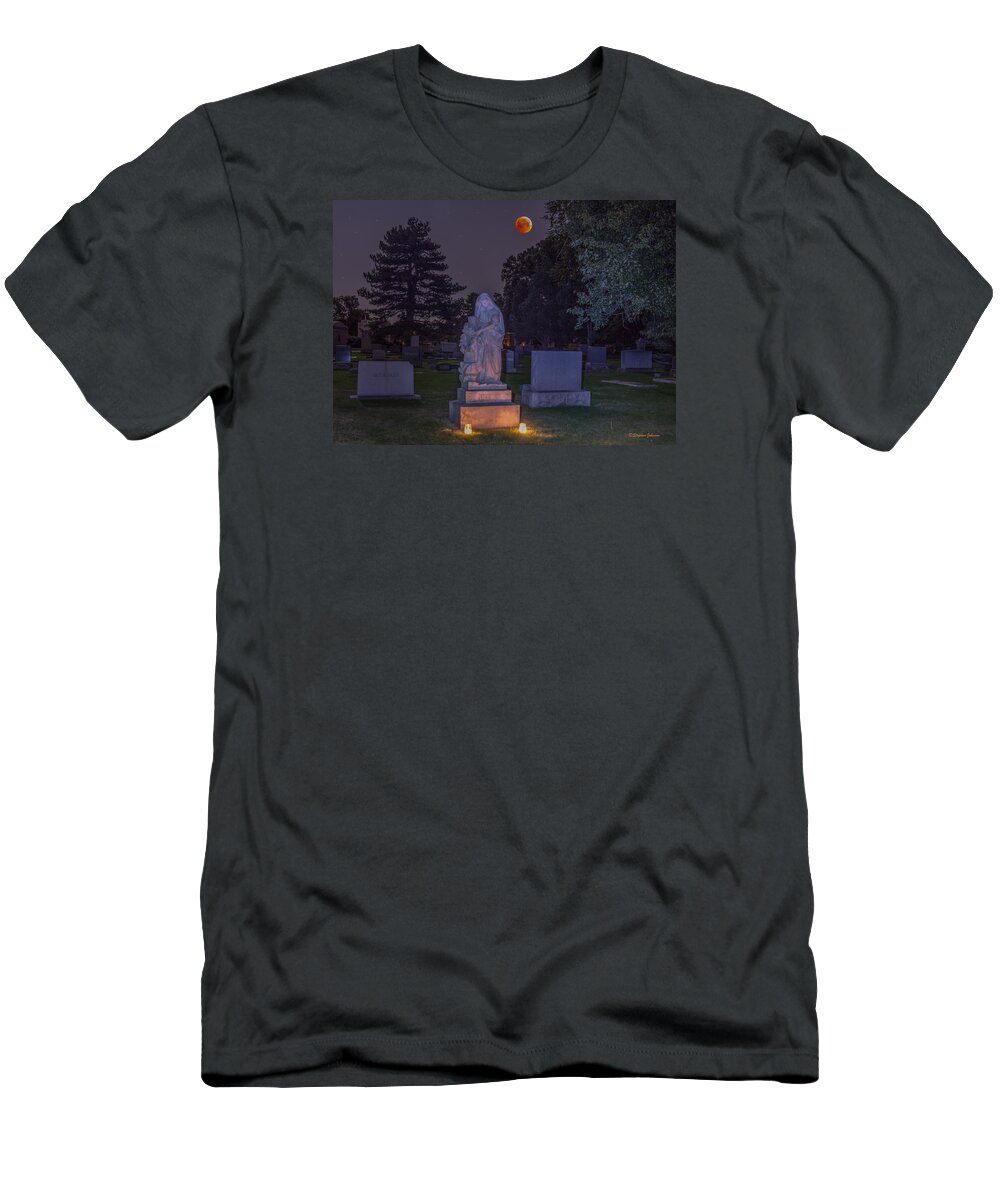 Lunar Eclipse T-Shirt featuring the photograph Jessie Monument under the Blood Moon by Stephen Johnson