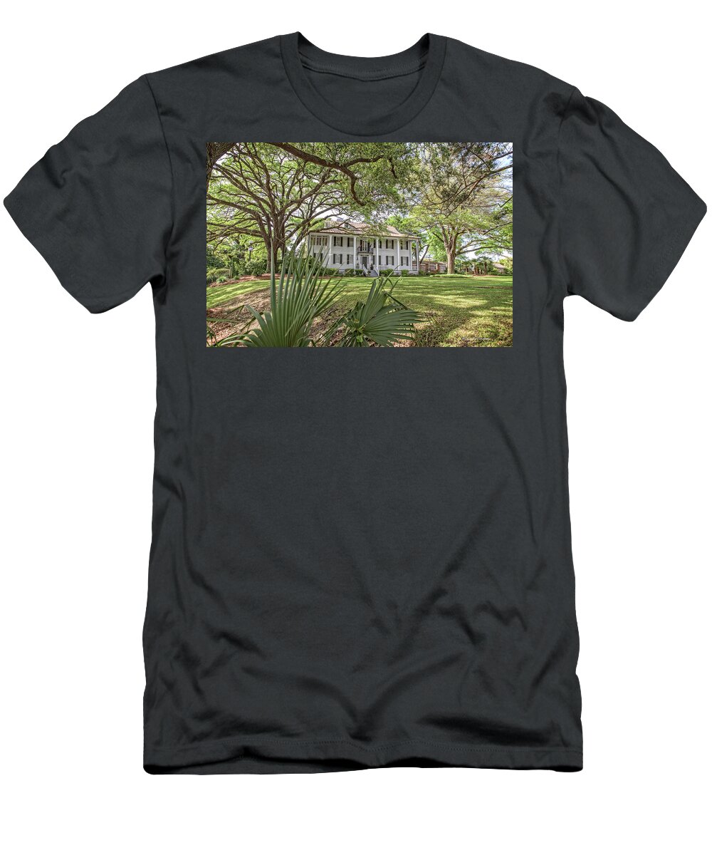 Georgetown T-Shirt featuring the photograph Kaminski House Museum by Mike Covington