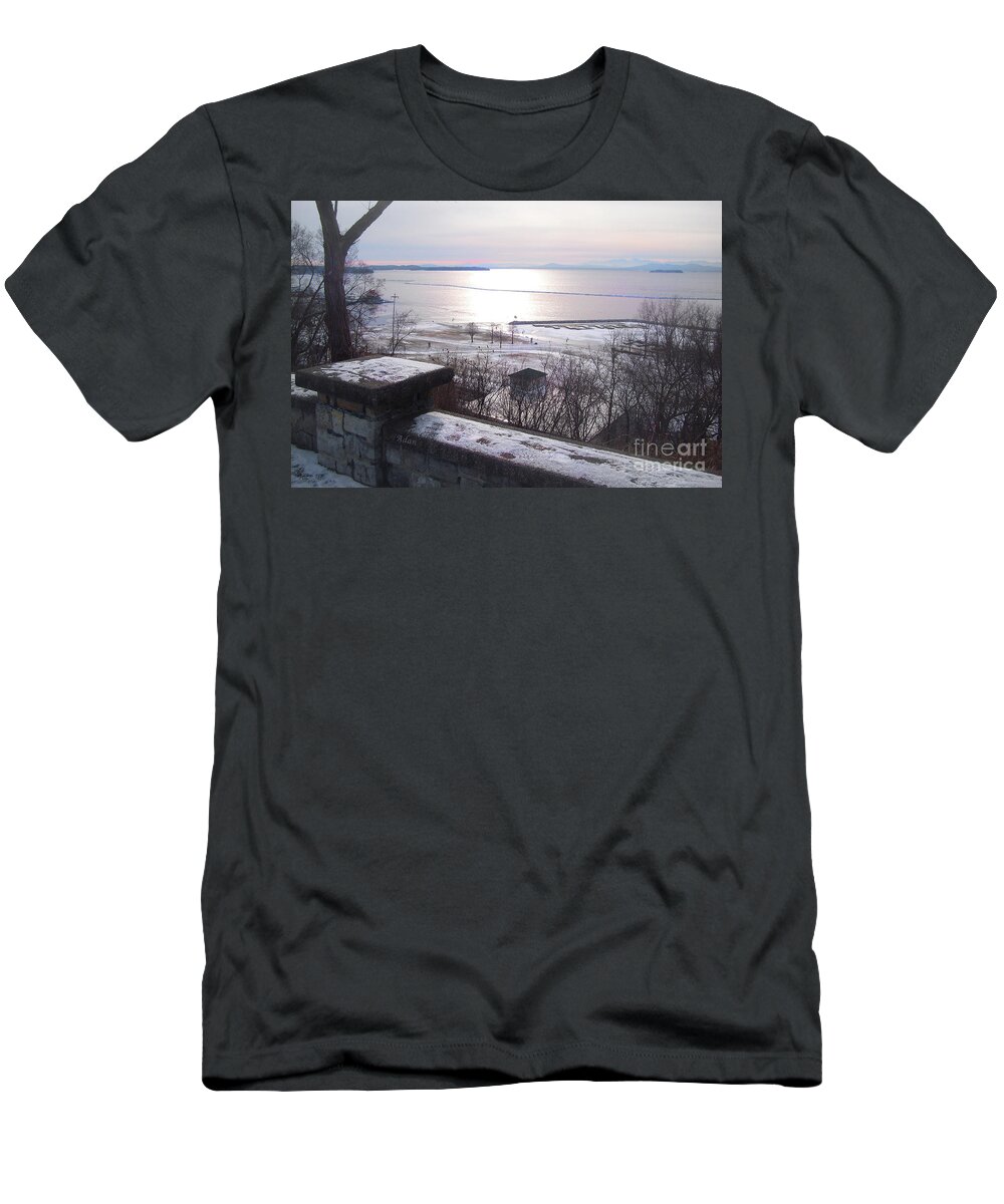 Battery Park Burlington Vt T-Shirt featuring the photograph Lake Champlain South from Battery Park Wall by Felipe Adan Lerma