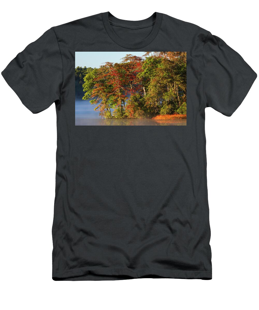 Lake Waban T-Shirt featuring the photograph Lake Waban Fall Foliage by Juergen Roth