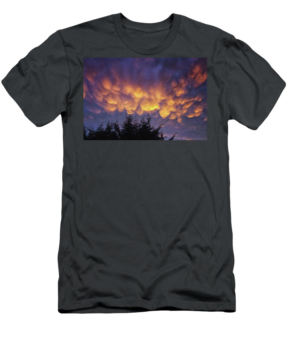 Clouds T-Shirt featuring the photograph Mammatus Clouds in the Evening Sky by Jeff Townsend