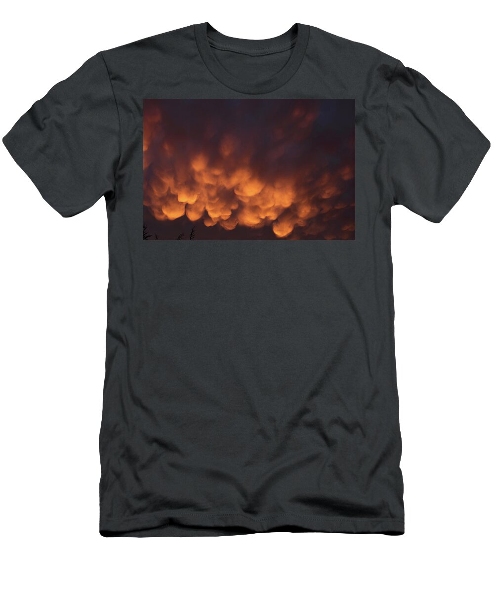  Mammatus Clouds T-Shirt featuring the drawing Mammatus Clouds by Jeff Townsend