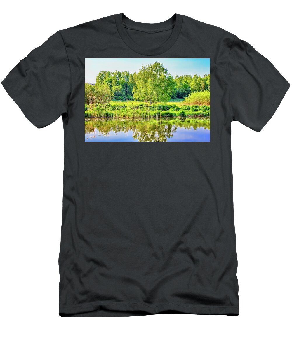 May T-Shirt featuring the photograph May 22, 2016 by Leif Sohlman