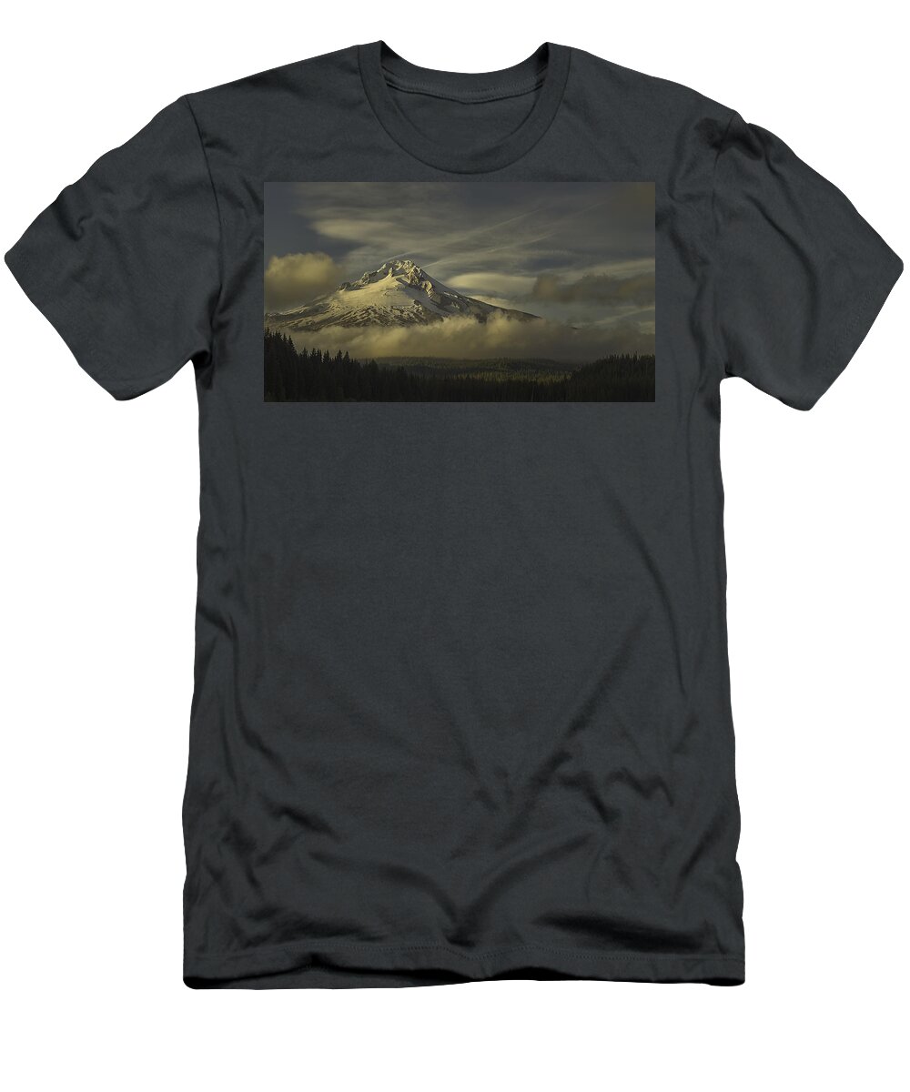 Oregon T-Shirt featuring the photograph Mt Hood by Frank Delargy