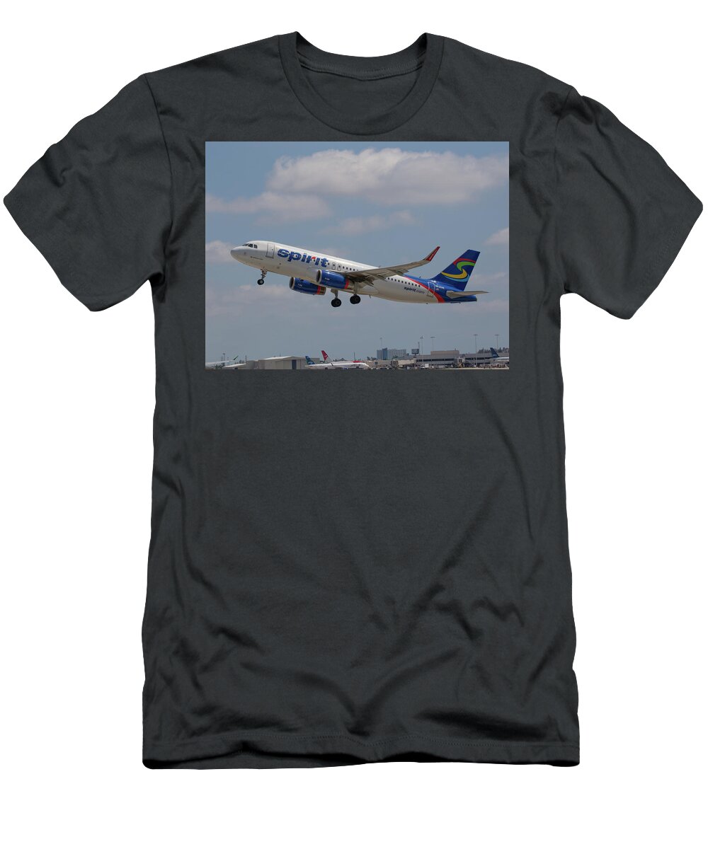 N636nk T-Shirt featuring the photograph N636NK Spirit Air by Dart Humeston