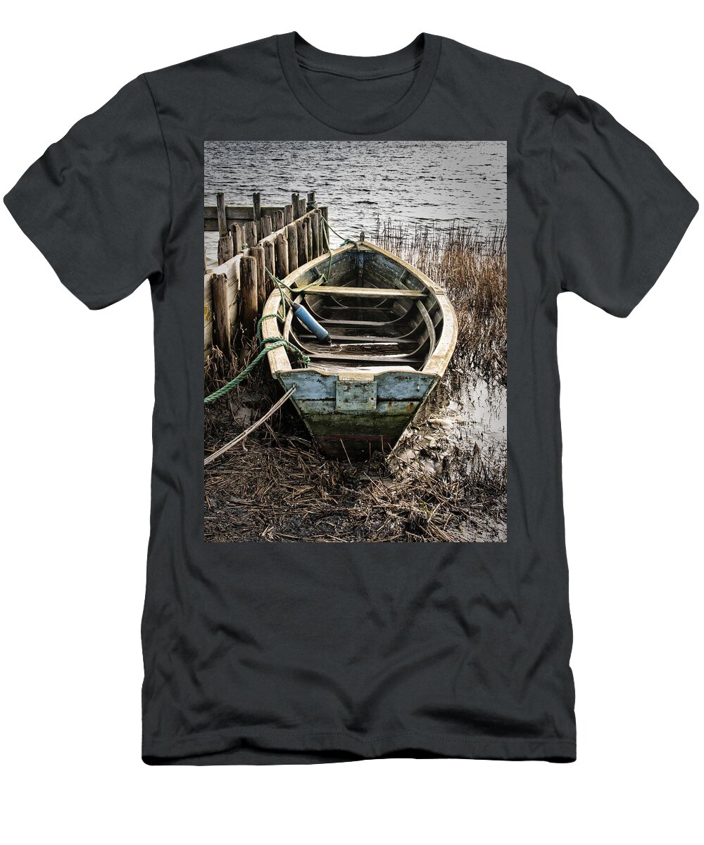 Sea T-Shirt featuring the photograph Old boat by Mike Santis