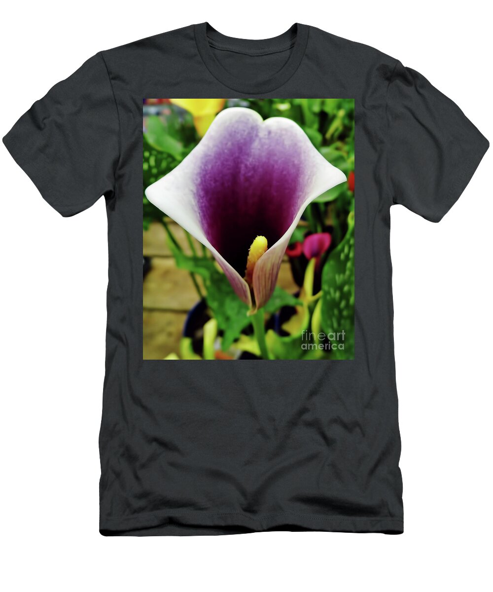 Calla Lily T-Shirt featuring the photograph Purple - Calla Lily - Bloom by D Hackett
