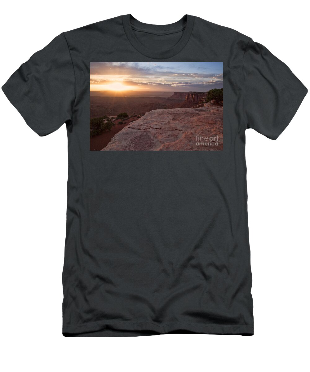 Utah T-Shirt featuring the photograph Red Cliffs of Utah by Jim Garrison