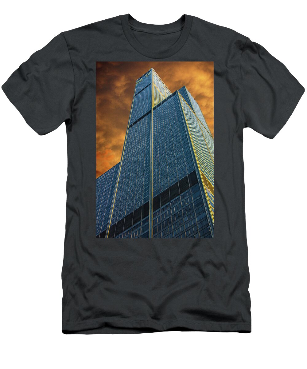 Sears Tower Skidmore Owings And Merrill Dsc4358 T-Shirt featuring the photograph Sears Tower Skidmore Owings and Merrill DSC4358 by Raymond Kunst