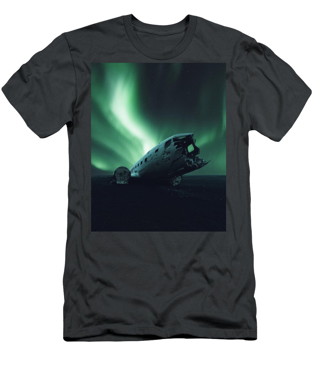 Solheimsandur T-Shirt featuring the photograph Solheimsandur Crash Site by Tor-Ivar Naess