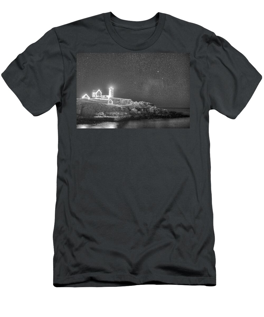 Nubble T-Shirt featuring the photograph Starry Sky of the Nubble Light in York ME Cape Neddick Black and White by Toby McGuire