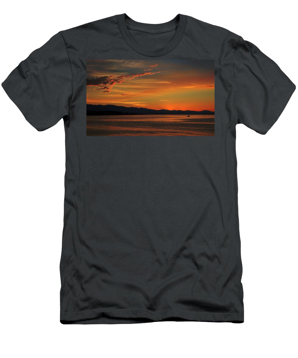 Qualicum Beach T-Shirt featuring the photograph Summer Night by Randy Hall
