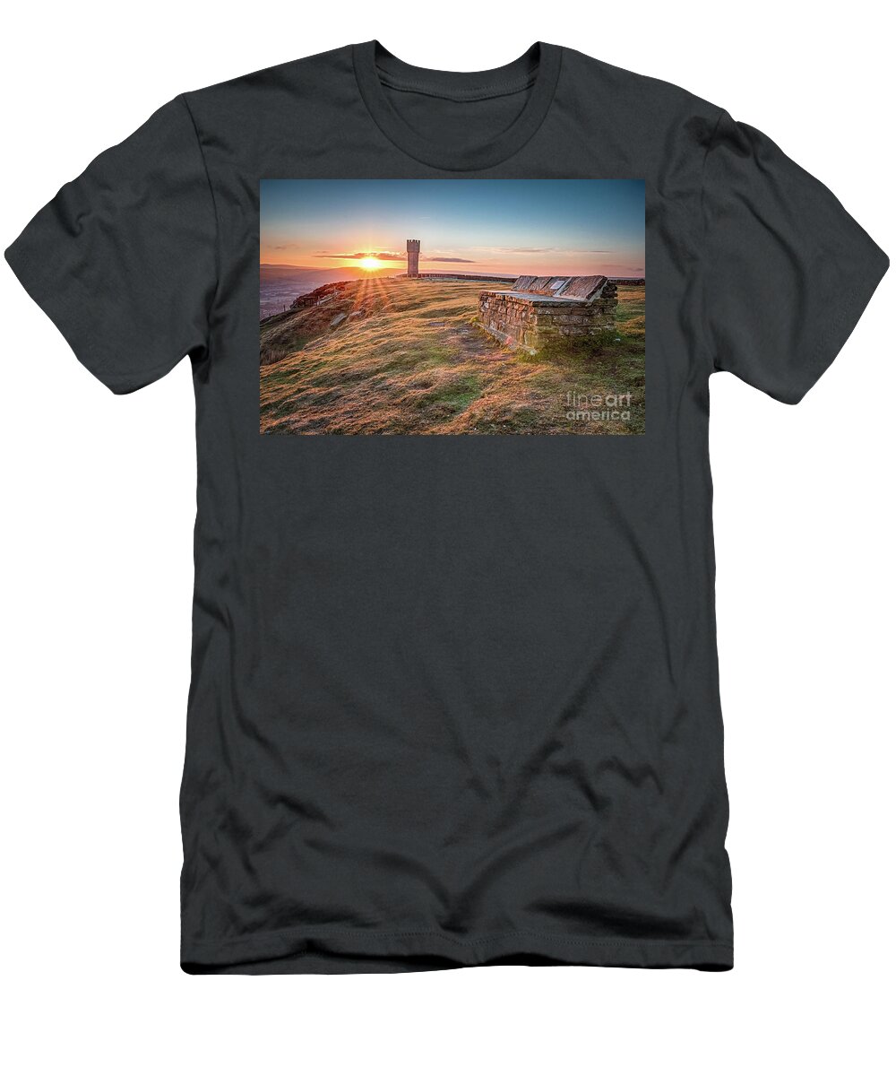 Cowling T-Shirt featuring the photograph Sunrise in Cowling on last day of April by Mariusz Talarek