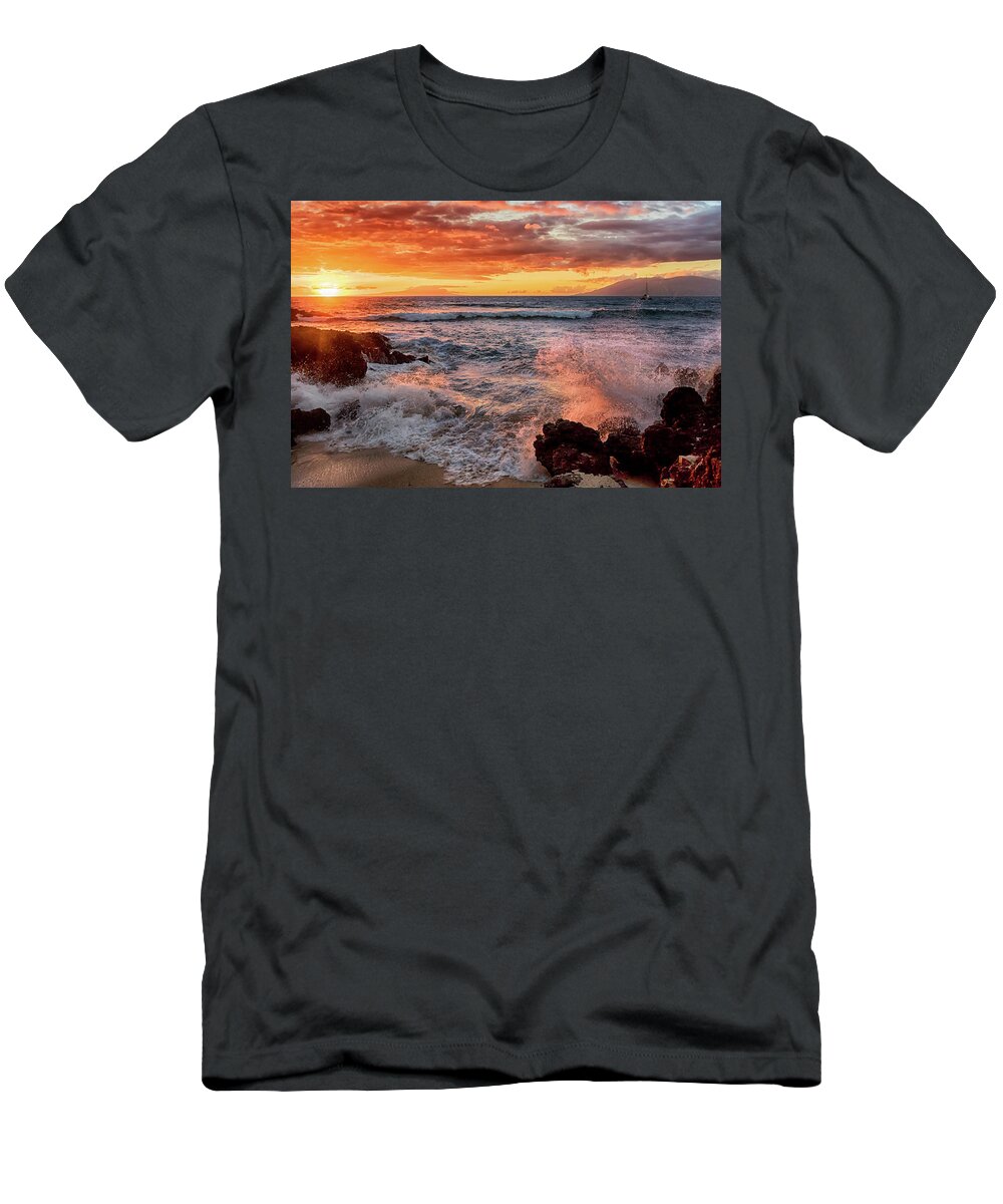 Maui T-Shirt featuring the photograph Sunset Sea by Susan Rissi Tregoning