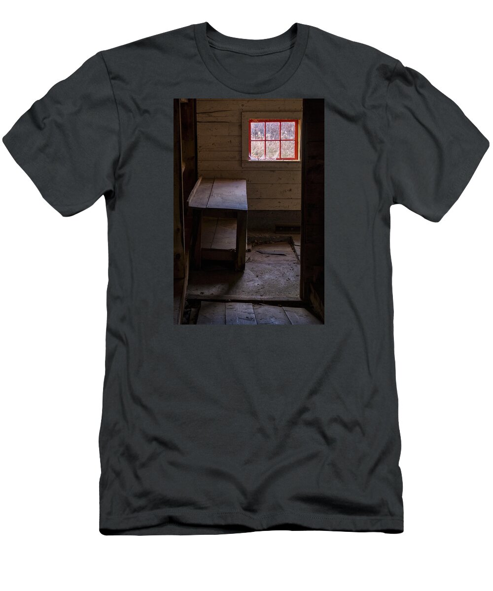 Sunset Lake Road West Brattleboro Vermont T-Shirt featuring the photograph Table And Window by Tom Singleton