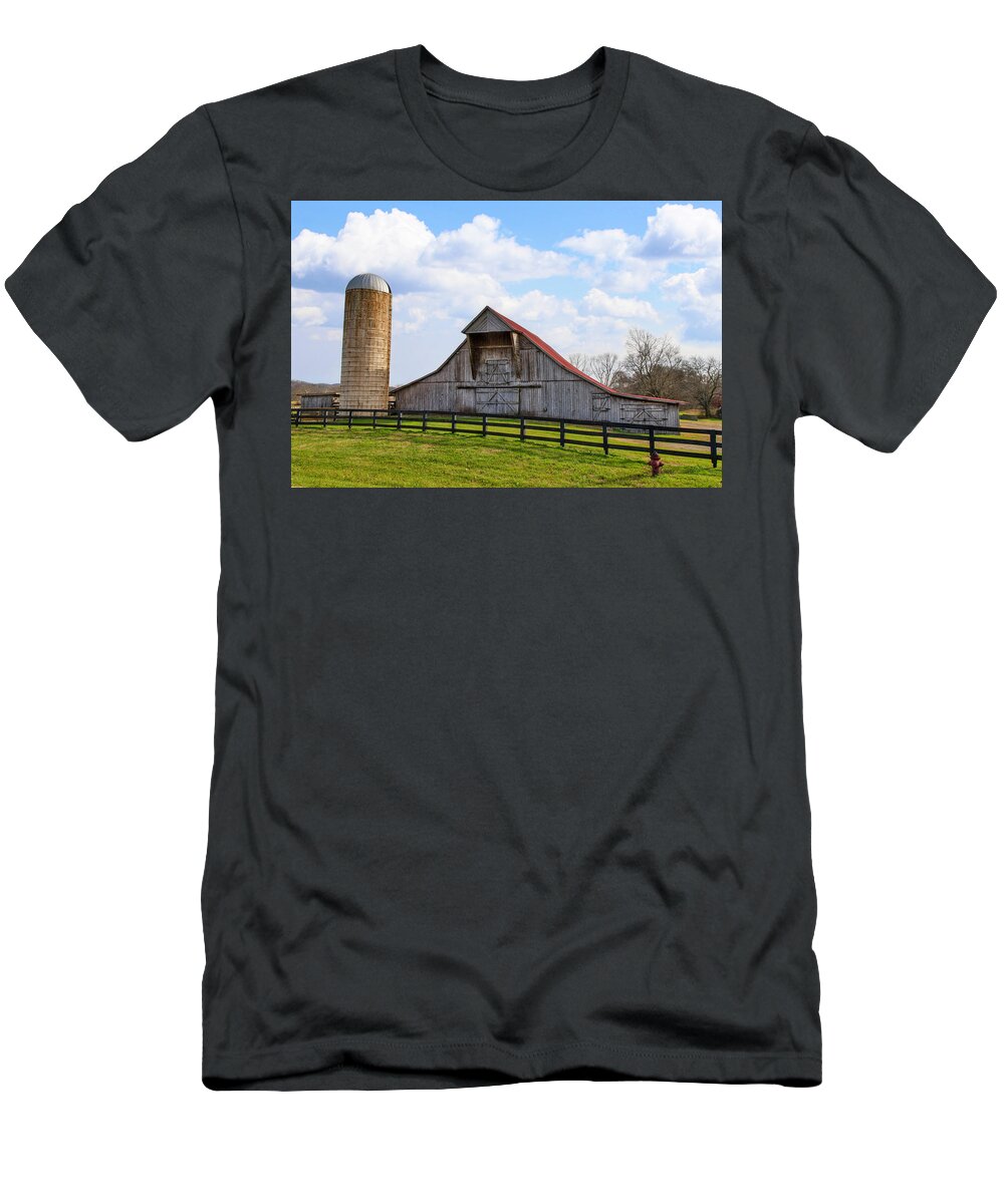 Barn T-Shirt featuring the photograph Tennessee Silo Barn by Lorraine Baum