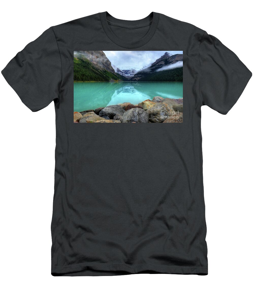 #photogtipsandtricks T-Shirt featuring the photograph The Breathtakingly Beautiful Lake Louise VII by Wayne Moran