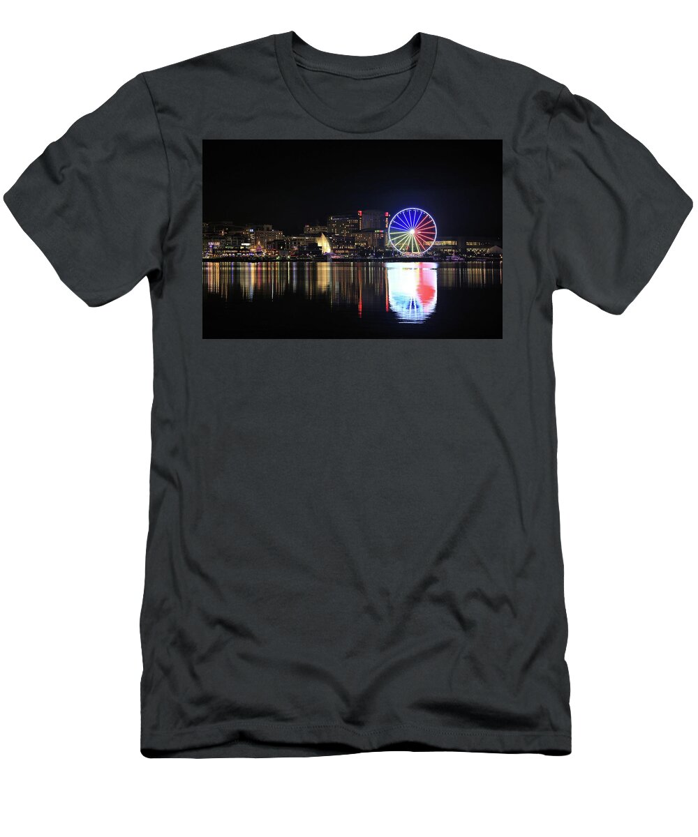 Photosbymch T-Shirt featuring the photograph The Capital Wheel over the Potomac by M C Hood