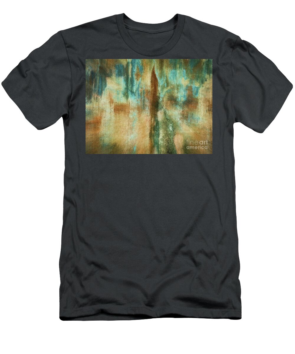 Austin T-Shirt featuring the photograph The Tower #2 by Patti Schulze