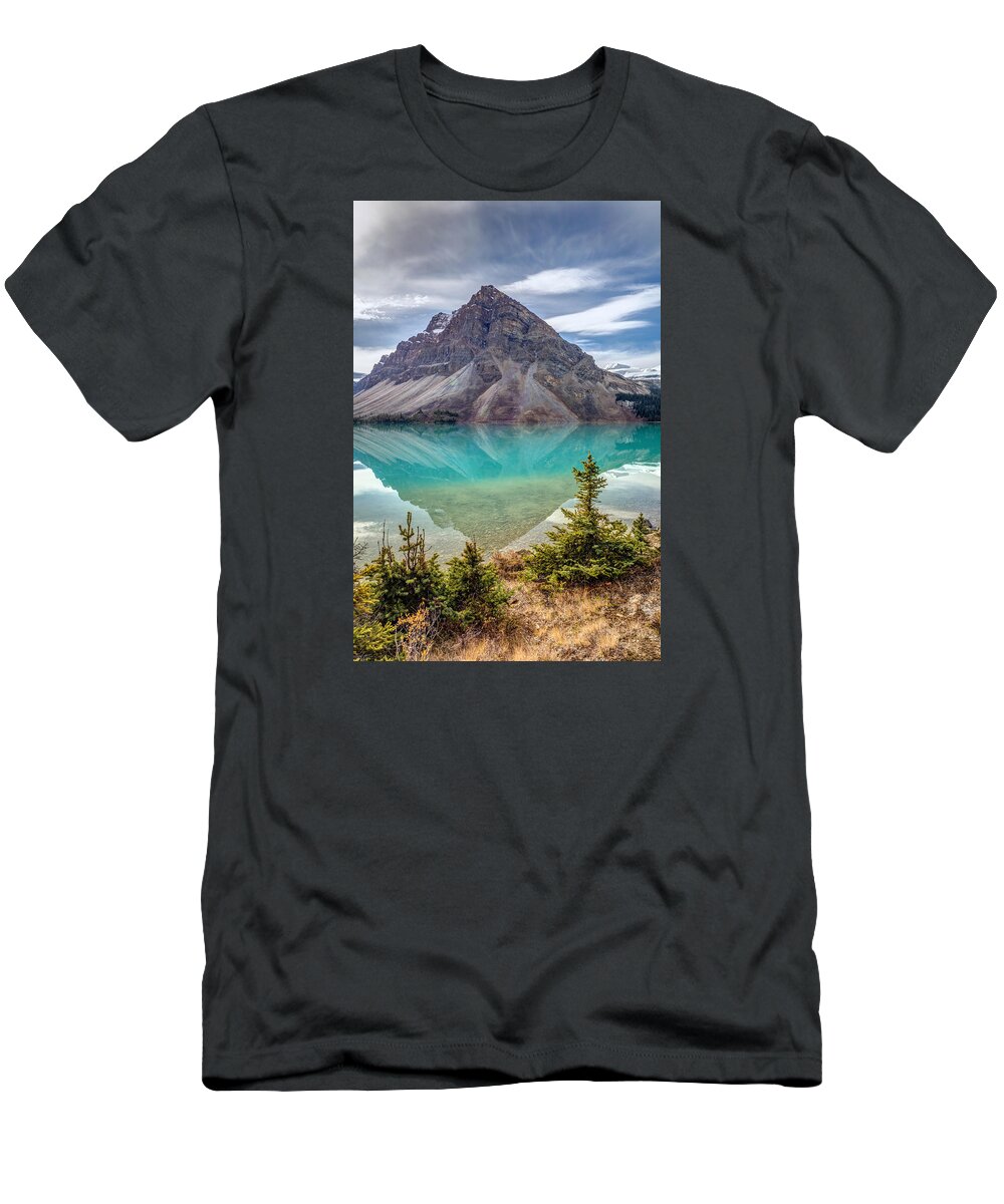 5dsr T-Shirt featuring the photograph Turquoise reflection at Bow Lake by Pierre Leclerc Photography