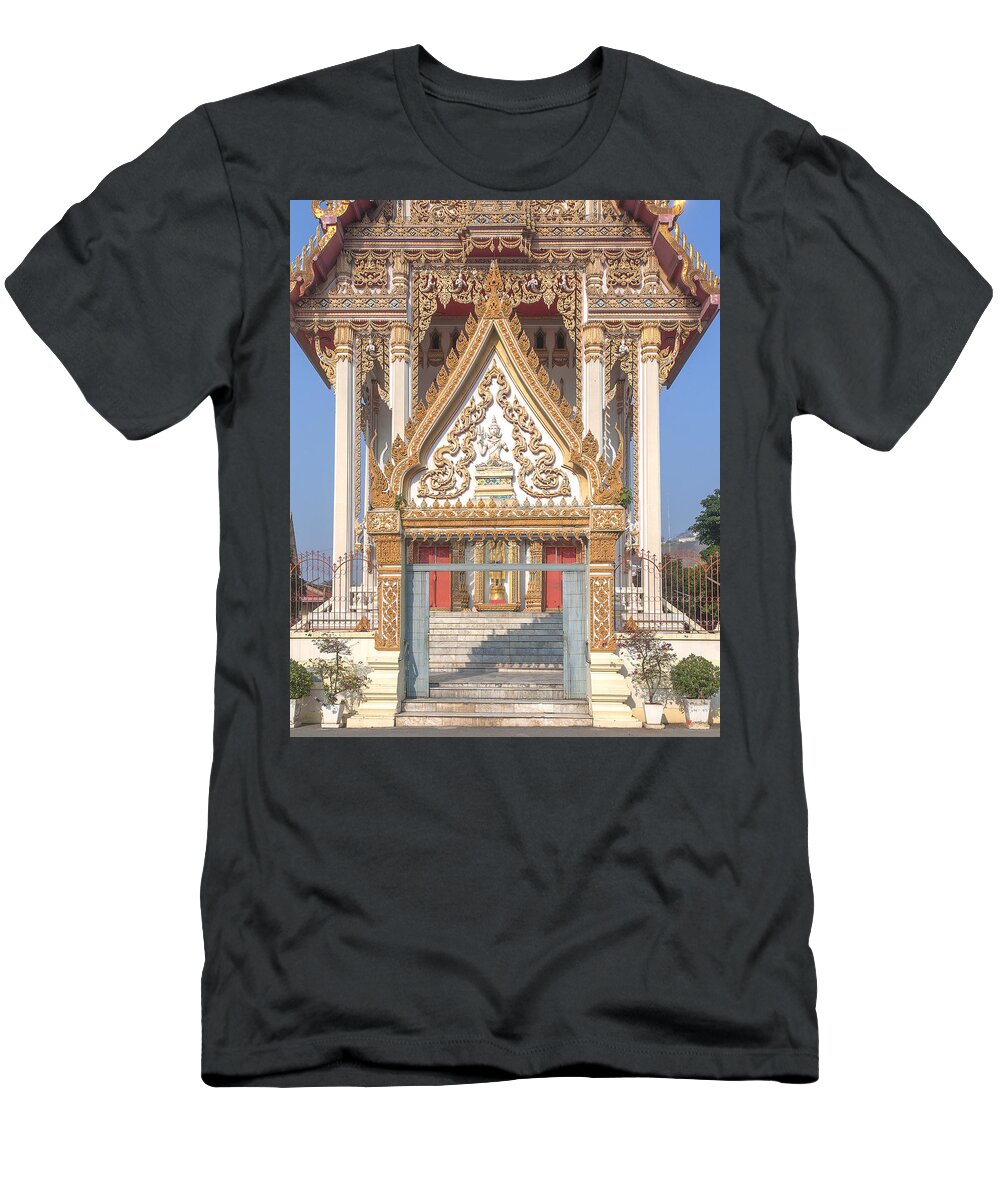Temple T-Shirt featuring the photograph Wat Woranat Bonphot Phra Ubosot Gate DTHNS0018 by Gerry Gantt