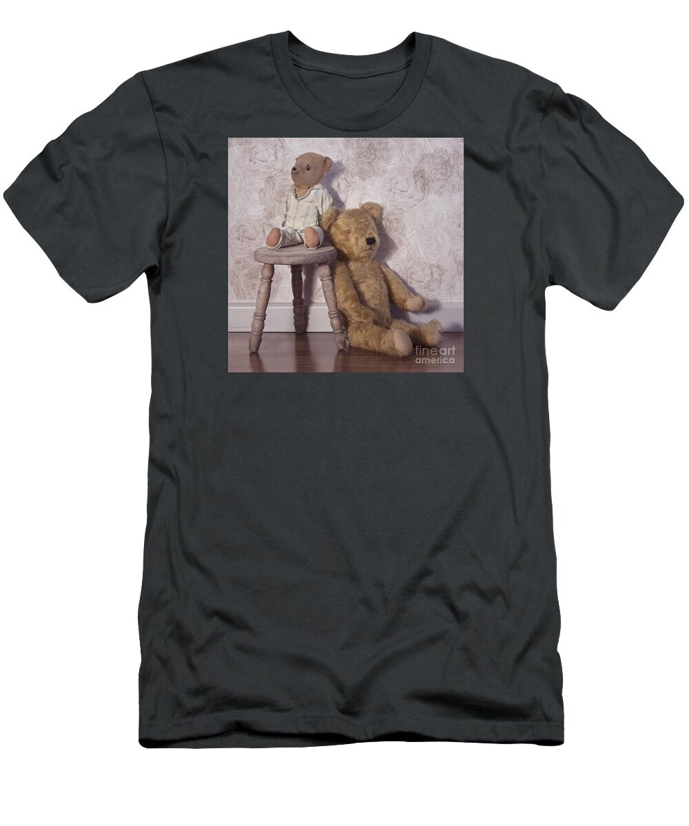 Teddy T-Shirt featuring the photograph Well Loved by Linda Lees
