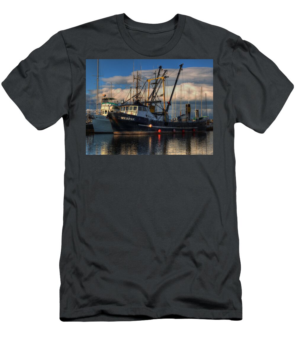 Seiner T-Shirt featuring the photograph Wespak by Randy Hall