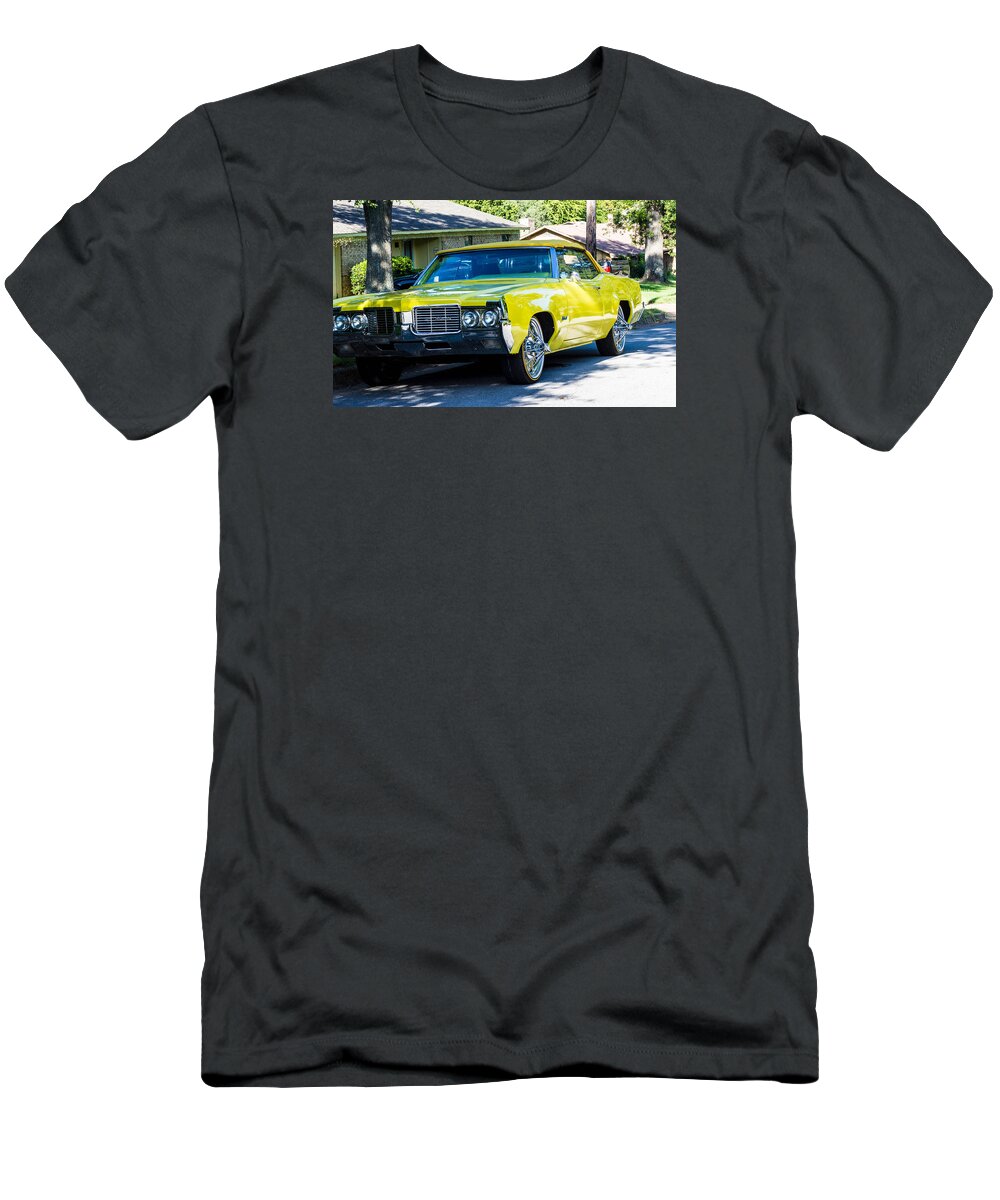Clakley T-Shirt featuring the photograph Yellow Olds by Darrell Clakley
