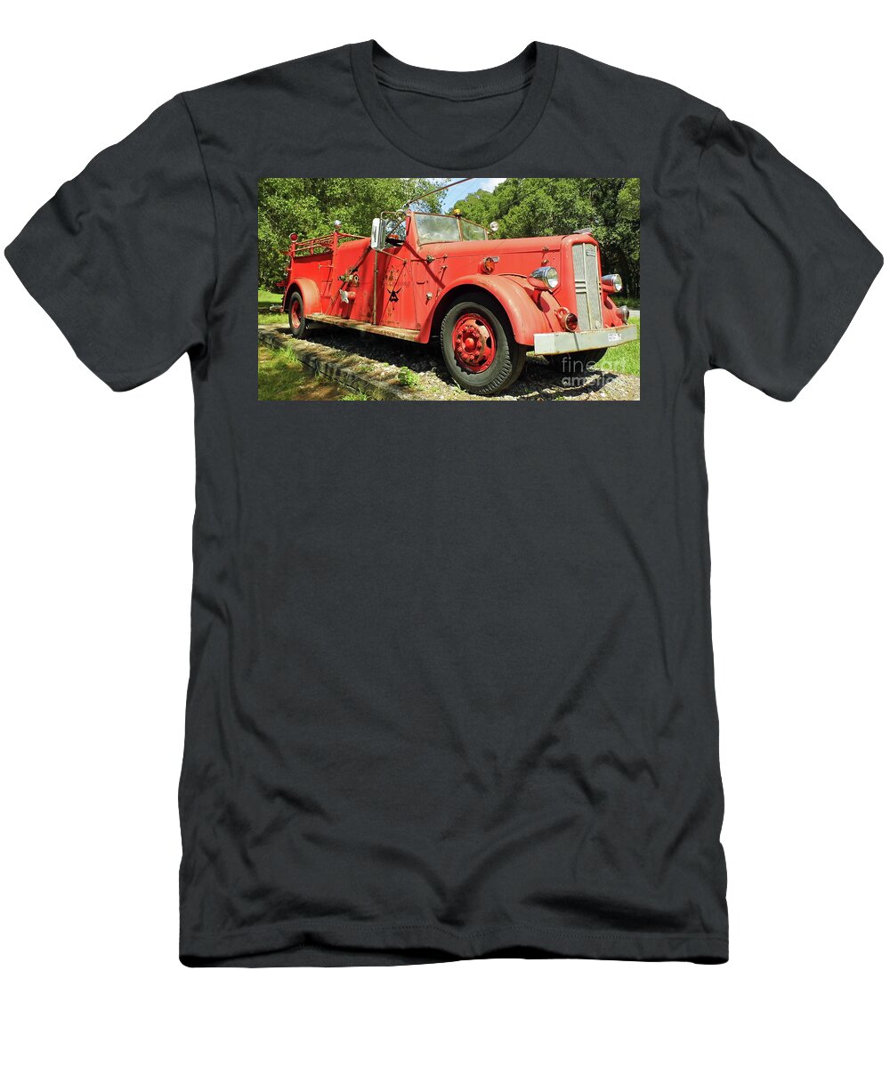 Ward Lafrance T-Shirt featuring the photograph Antique LaFrance Fire Engine by D Hackett